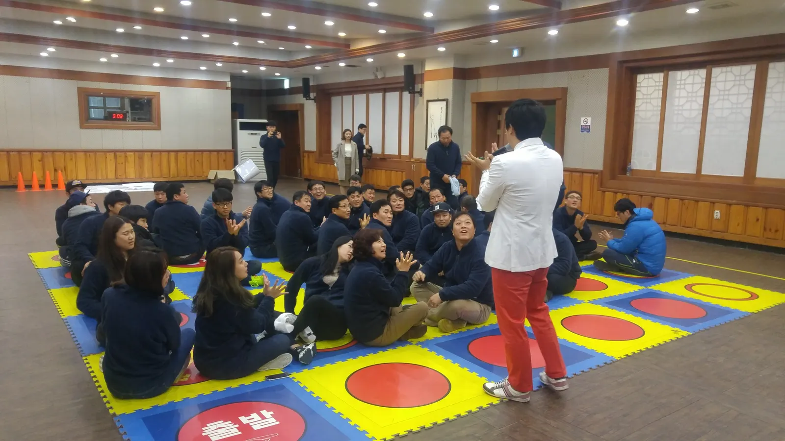 신금하 미션! 윷놀이 현장 사진 1