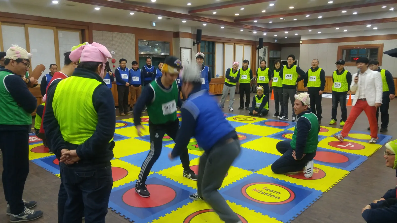 신금하 미션! 윷놀이 현장 사진 2